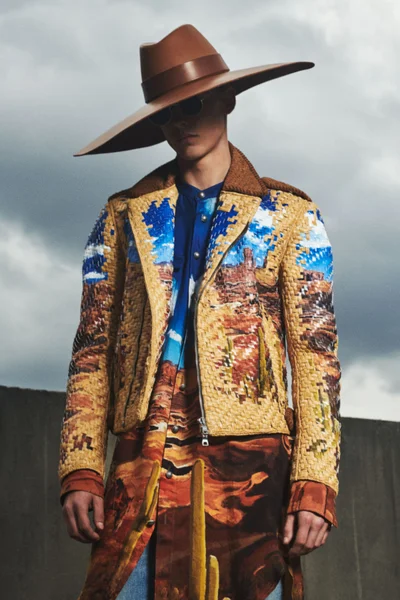 Look 5